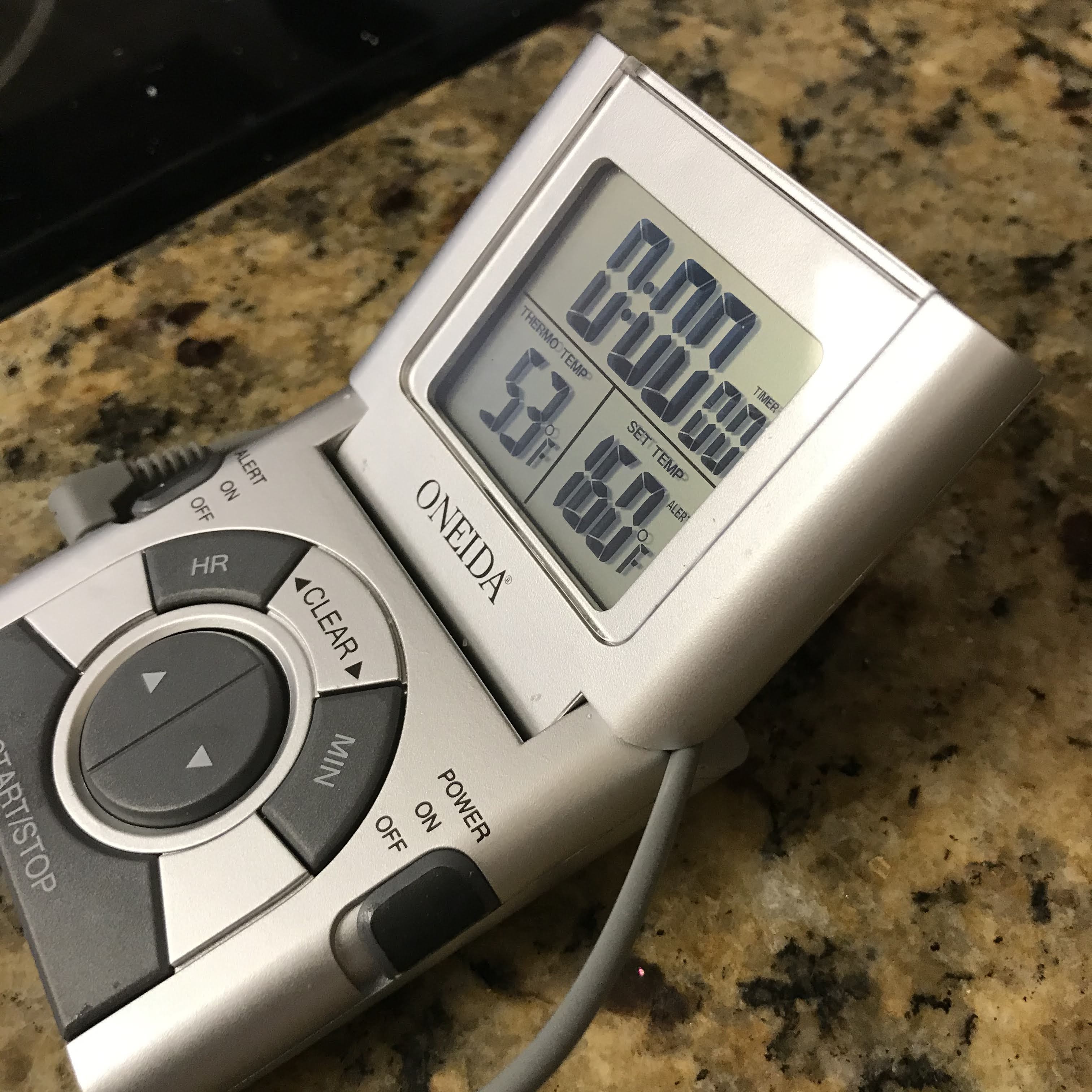 Monitoring temperature with a probe thermometer